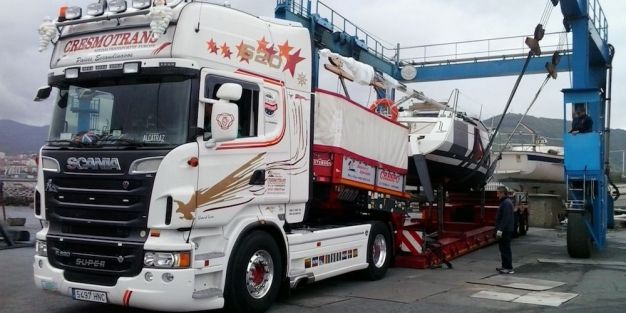 Scania Transportes Náuticos y Especiales Crespo