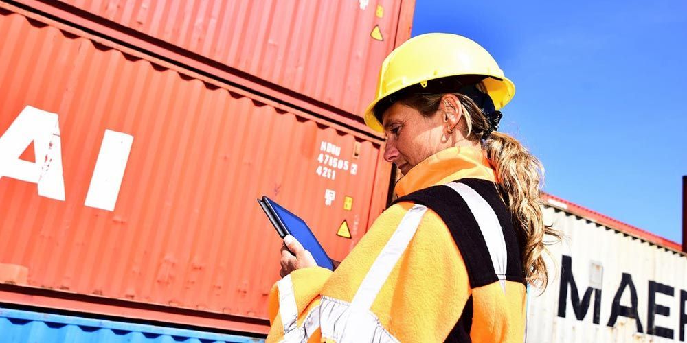 vrouw technologie containers havenbedrijf rotterdam danny cornelissen juni 2020