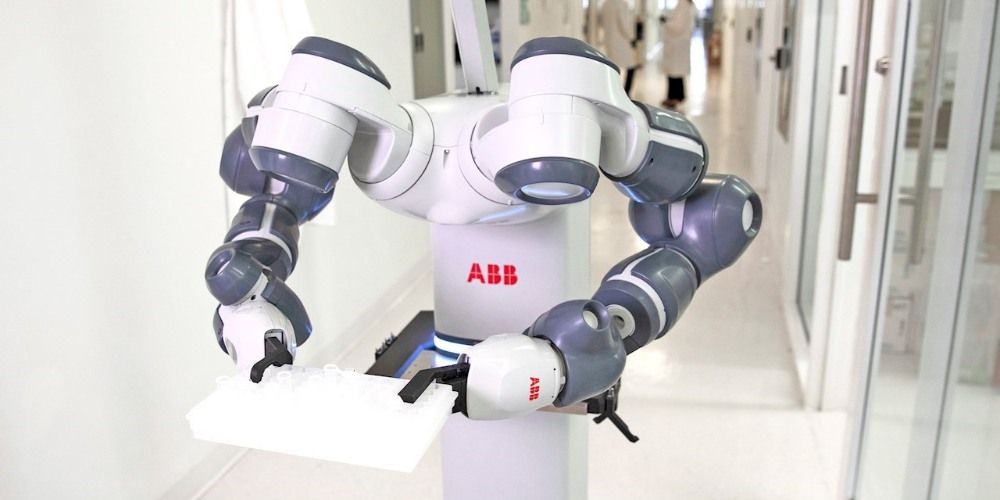 Los robots pueden operar de manera autónoma en entornos cambiantes.