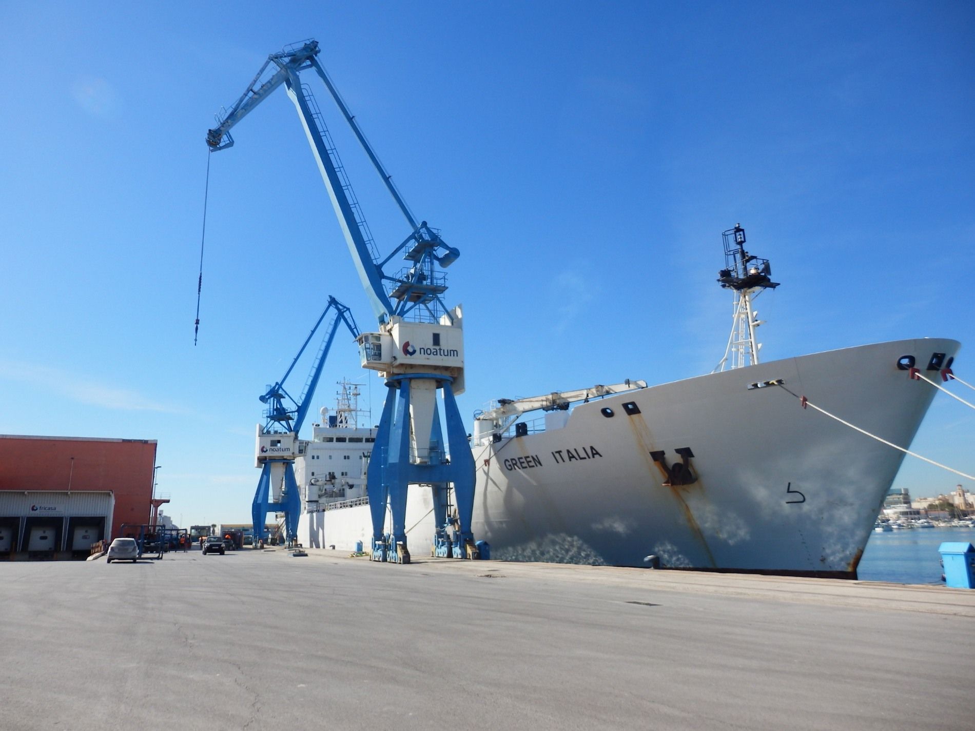 El protocolo actual incluye una inspección del 100% de la mercancía importada en el puerto.