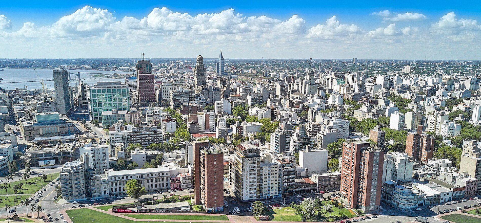 vista aerea montevideo uruguay