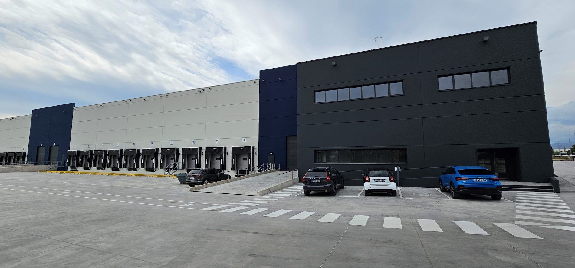 Ibertransit Worldwide Logistic es la filial de la barcelonesa Grupo Ibertransit dedicada a transporte internacional.