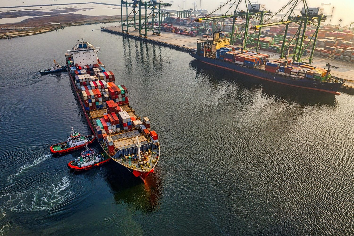 La congestión portuaria afecta a un 4,8% de la flota mundial de portacontenedores.