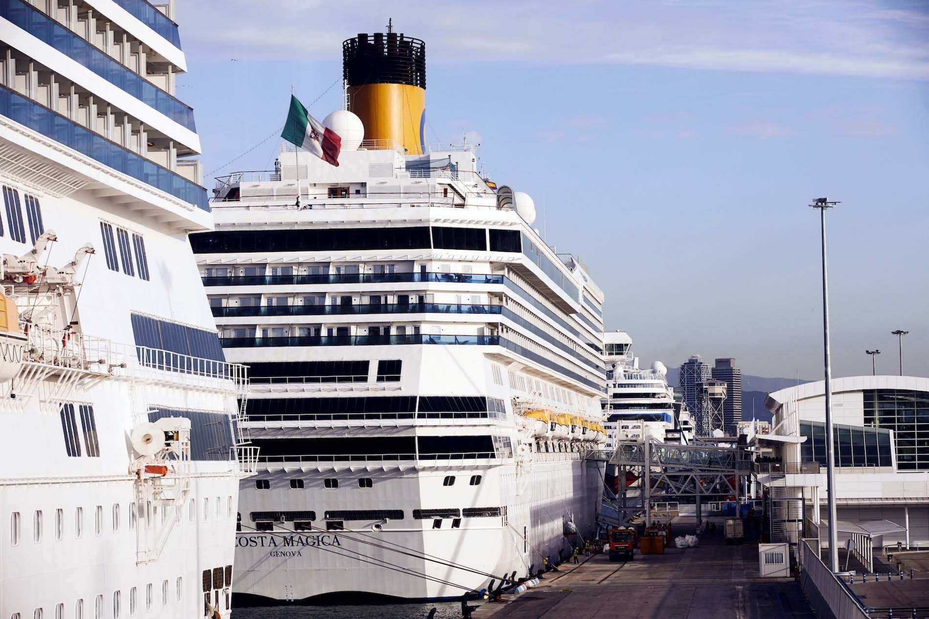 El puerto de Barcelona, primer puerto de cruceros del Mediterráneo, aglutina al 14,2% de los turistas de crucero de puerto base de Europa.