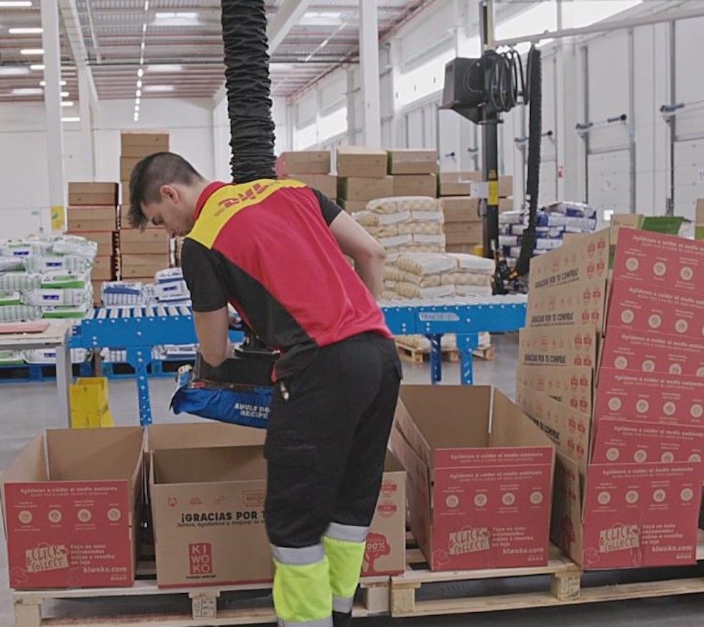 Robot DHL Supply Chain