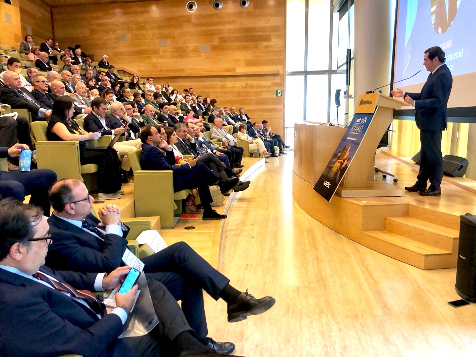 El Foro de Astic se ha celebrado en la capital vizcaína.