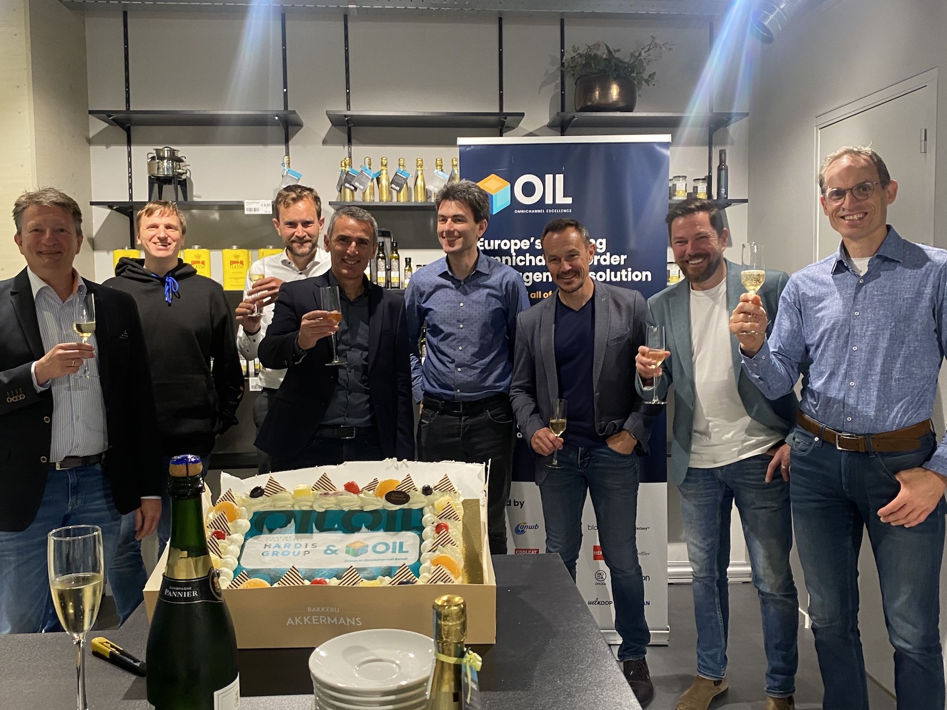 Los equipos de Magnus Black, formados por una treintena de empleados, se incorporarán a los de Hardis Group.