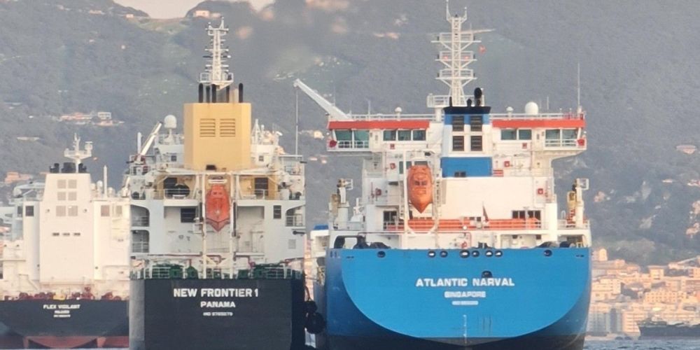 Suministro LNG en fondeo puerto Algeciras Suministro LNG en fondeo puerto Algeciras