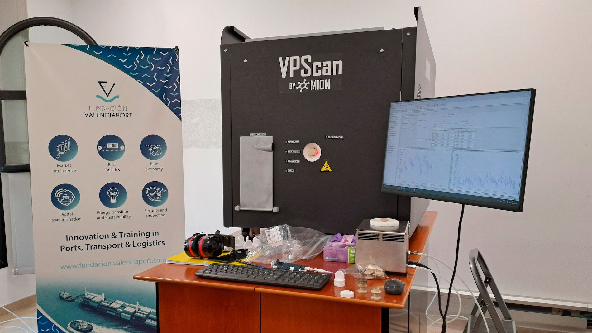 La iniciativa propone una innovadora tecnología de inspección de contenedores no intrusiva basada en vapores.