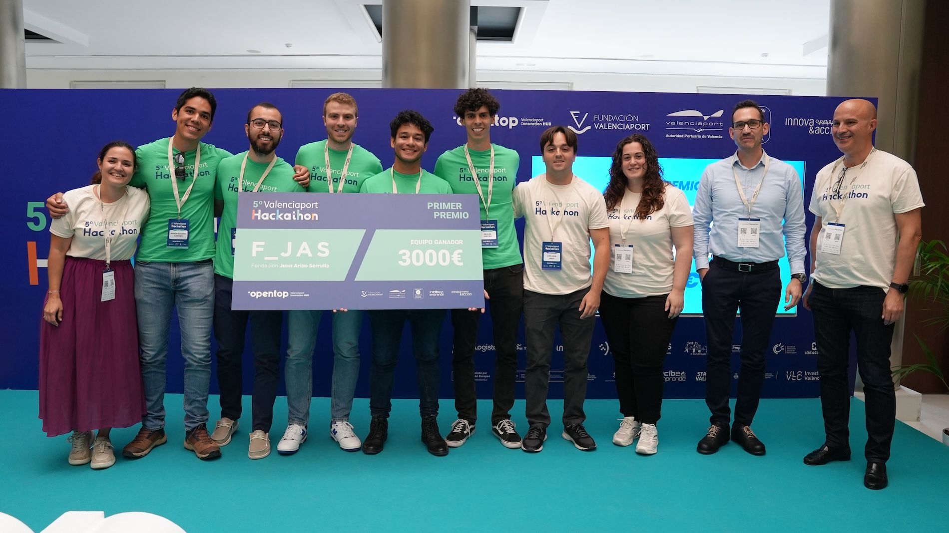 Ganadores y jurado Opentop hackaton