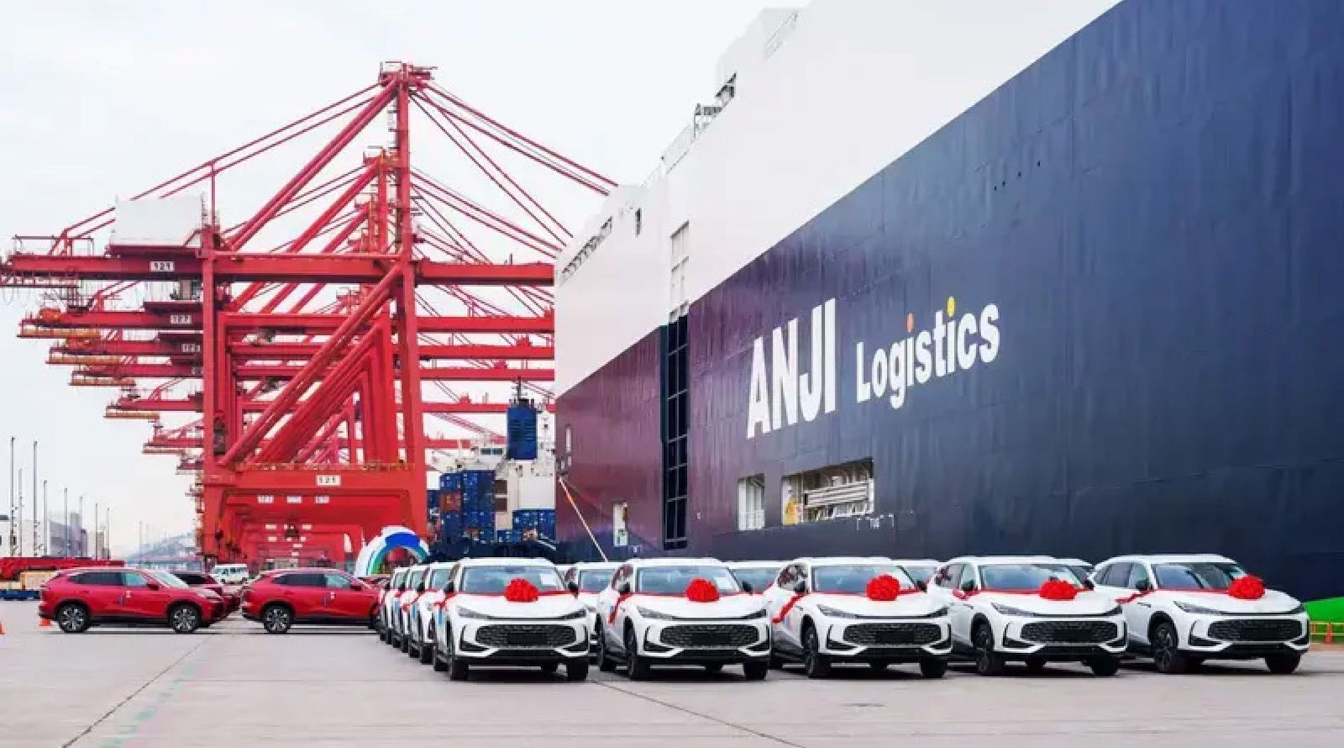coches MG portacoches Anji Logistics