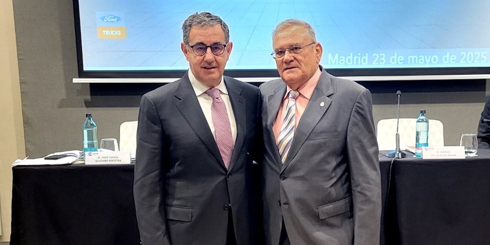 Carmelo González y Ovidio de la Roza. Carmelo González y Ovidio de la Roza.