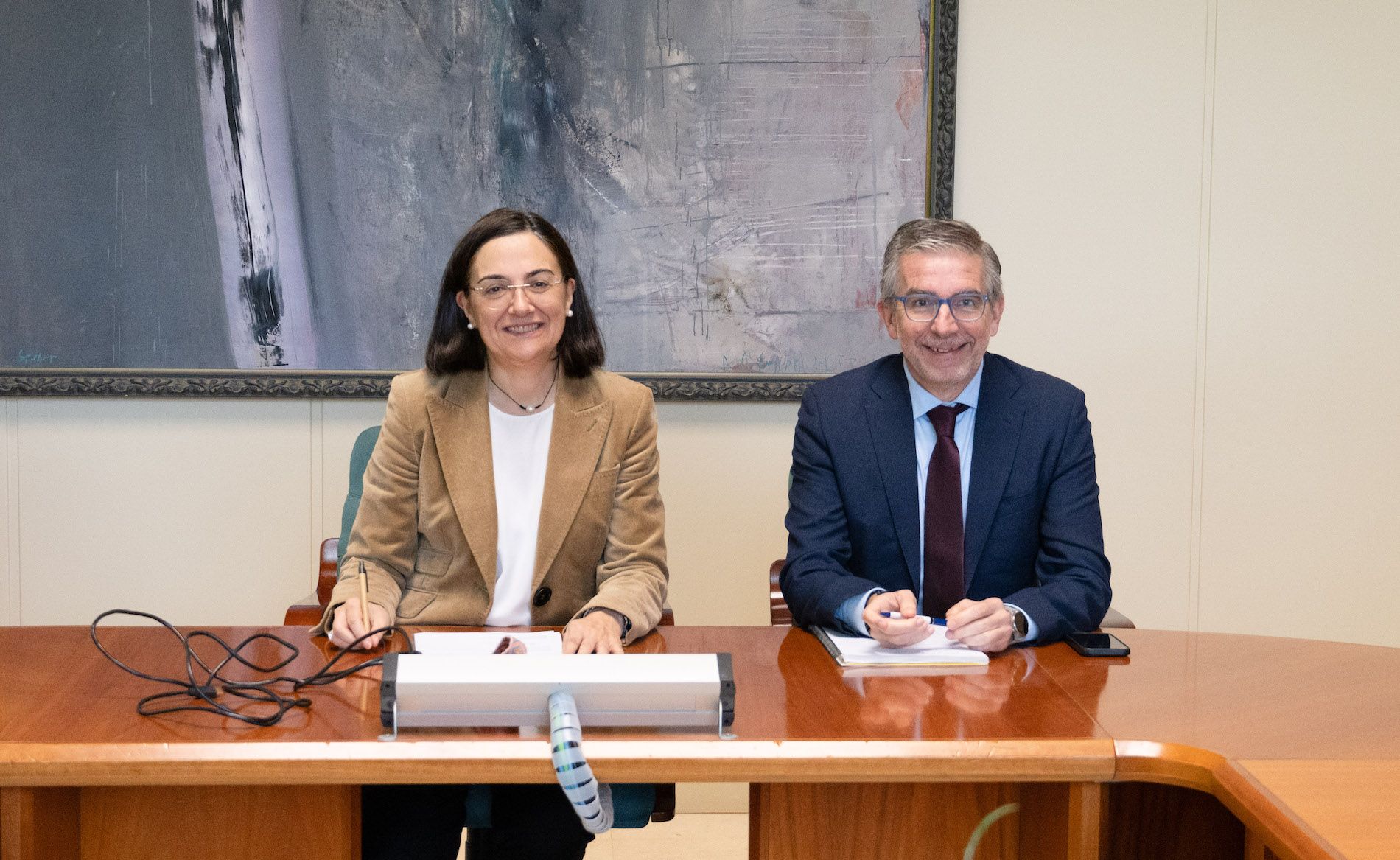 El convenio impulsa la conexión que existe entre el ámbito académico y el sector portuario.