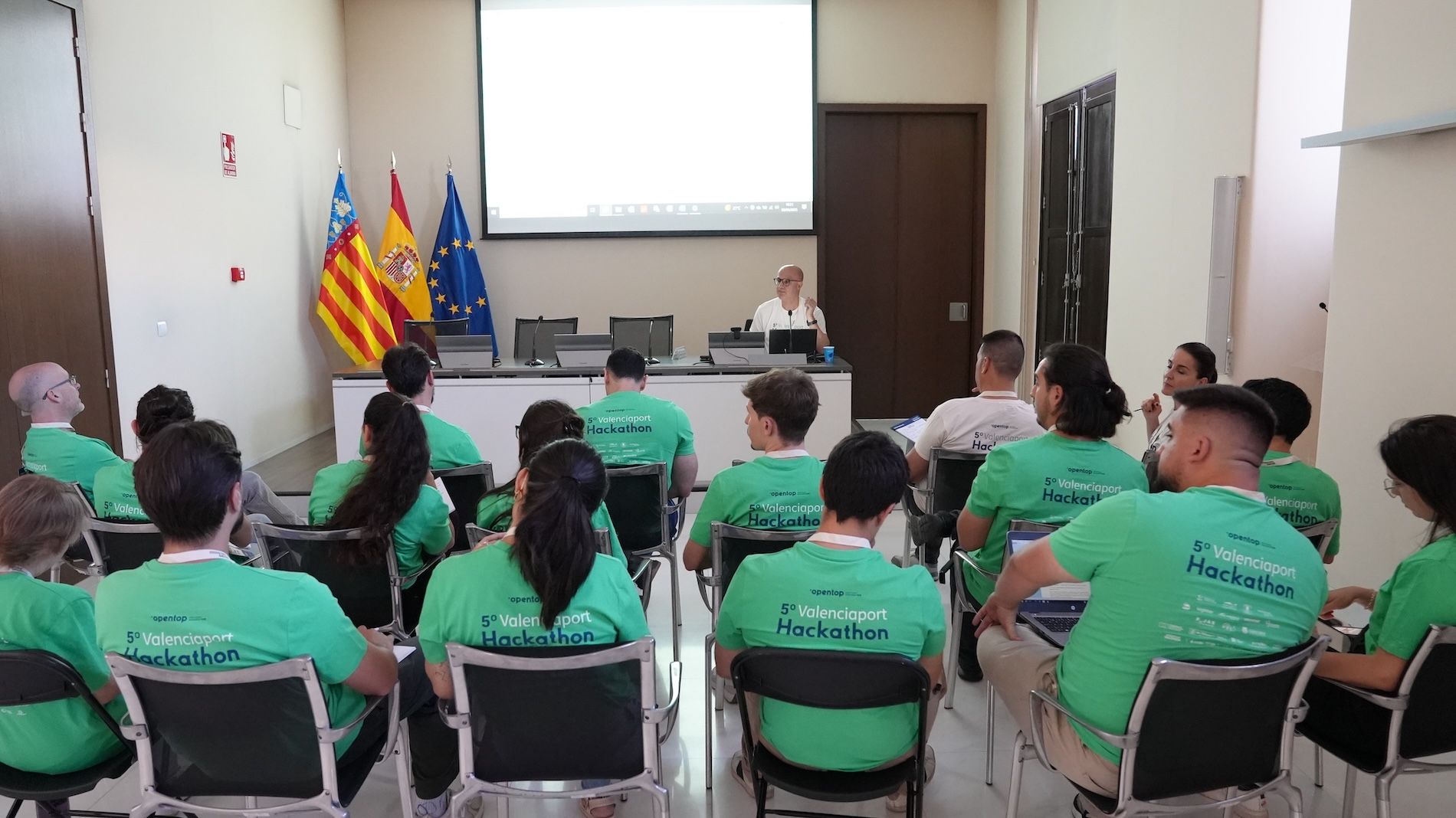 Hackaton puerto Valencia proyecto Marports