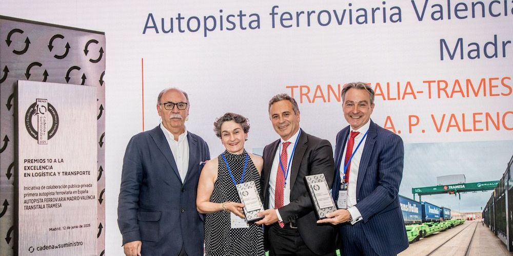 Reconocimiento a la autopista ferroviaria fruto de la colaboración de Tramesa, Transitalia y el puerto de Valencia.