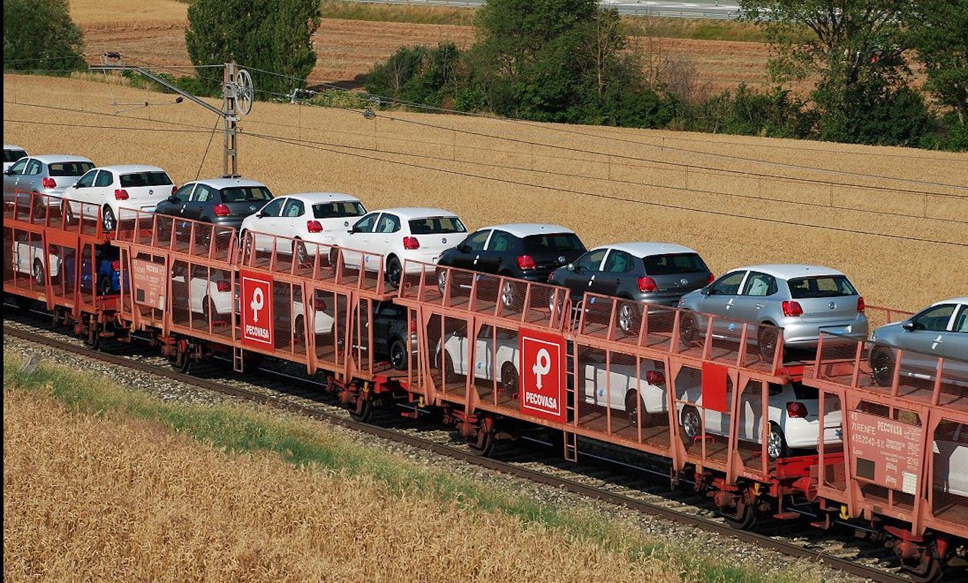 La investigación se extiende ahora a un directivo de Pecovasa y a otro más de Renfe Mercancías.