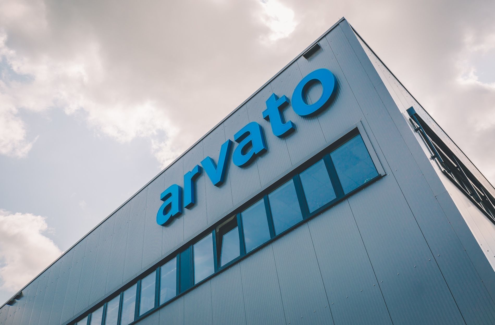 Arvato logo centro logistico