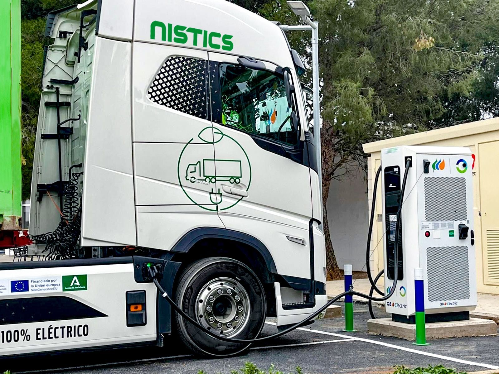 Camion electrico Nistics recarga Iberdrola