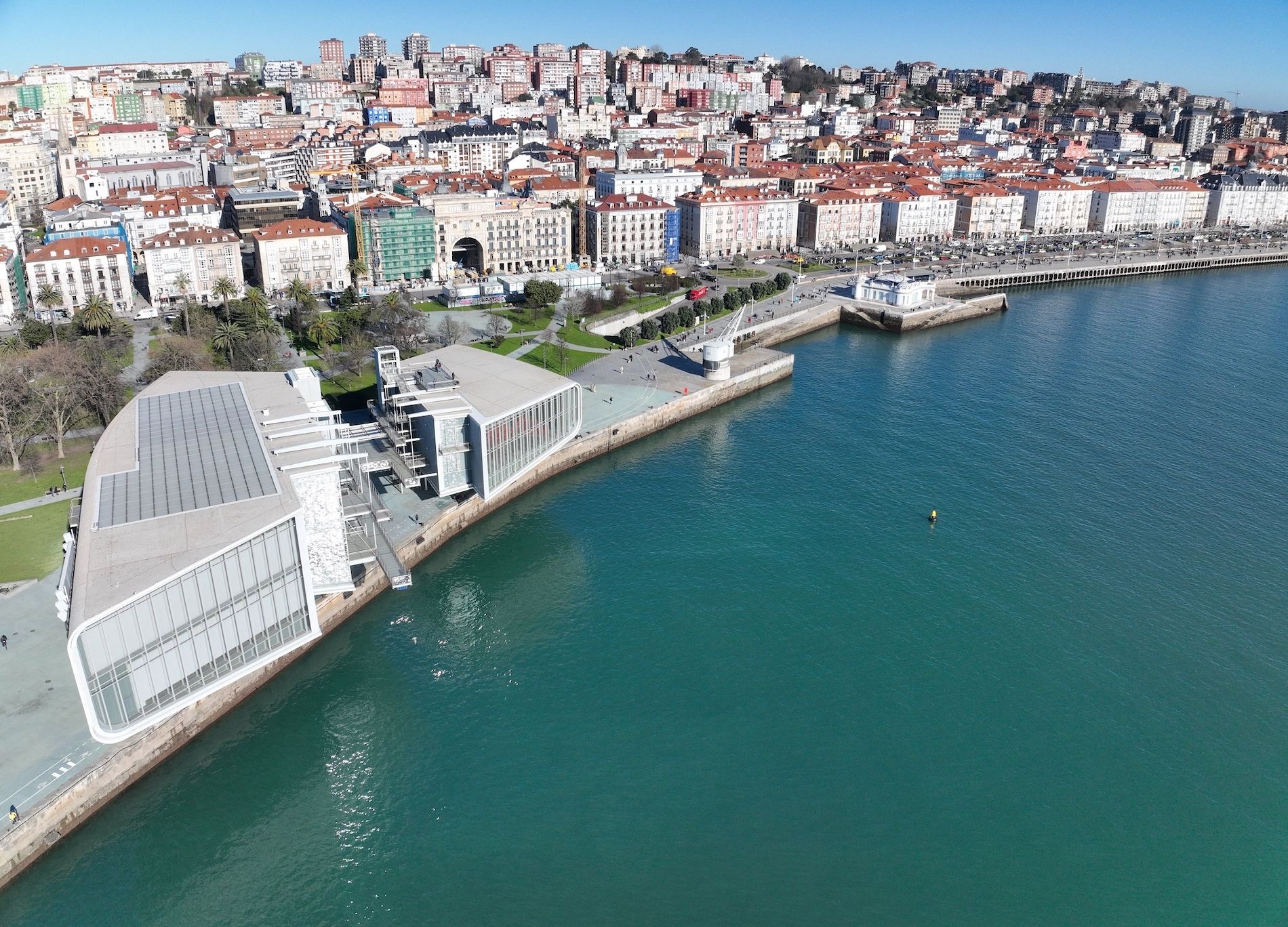 Frente marítimo puerto Santander