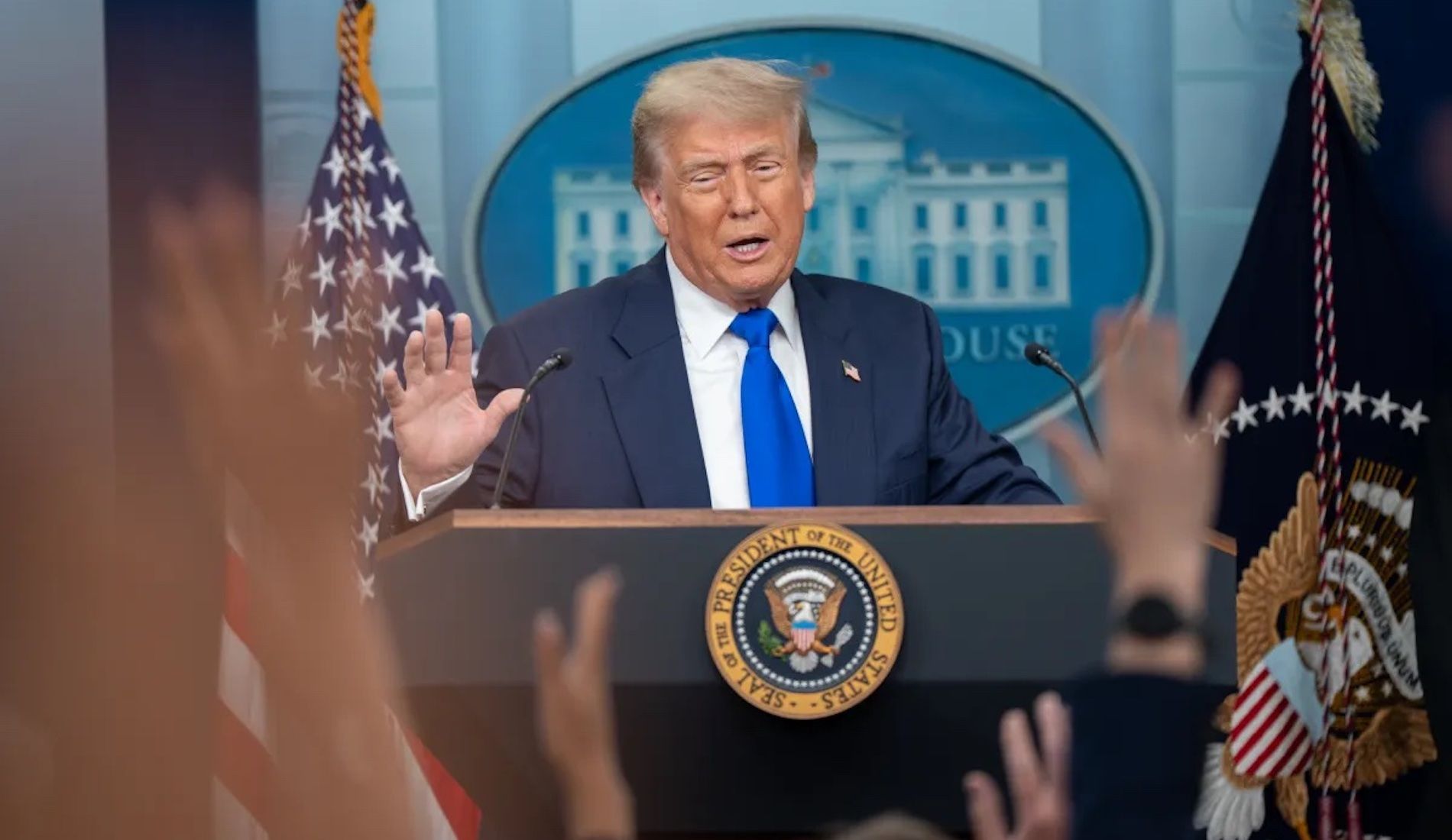 La Casa Blanca empieza a comunicar por carta los aranceles que aplicará país por país