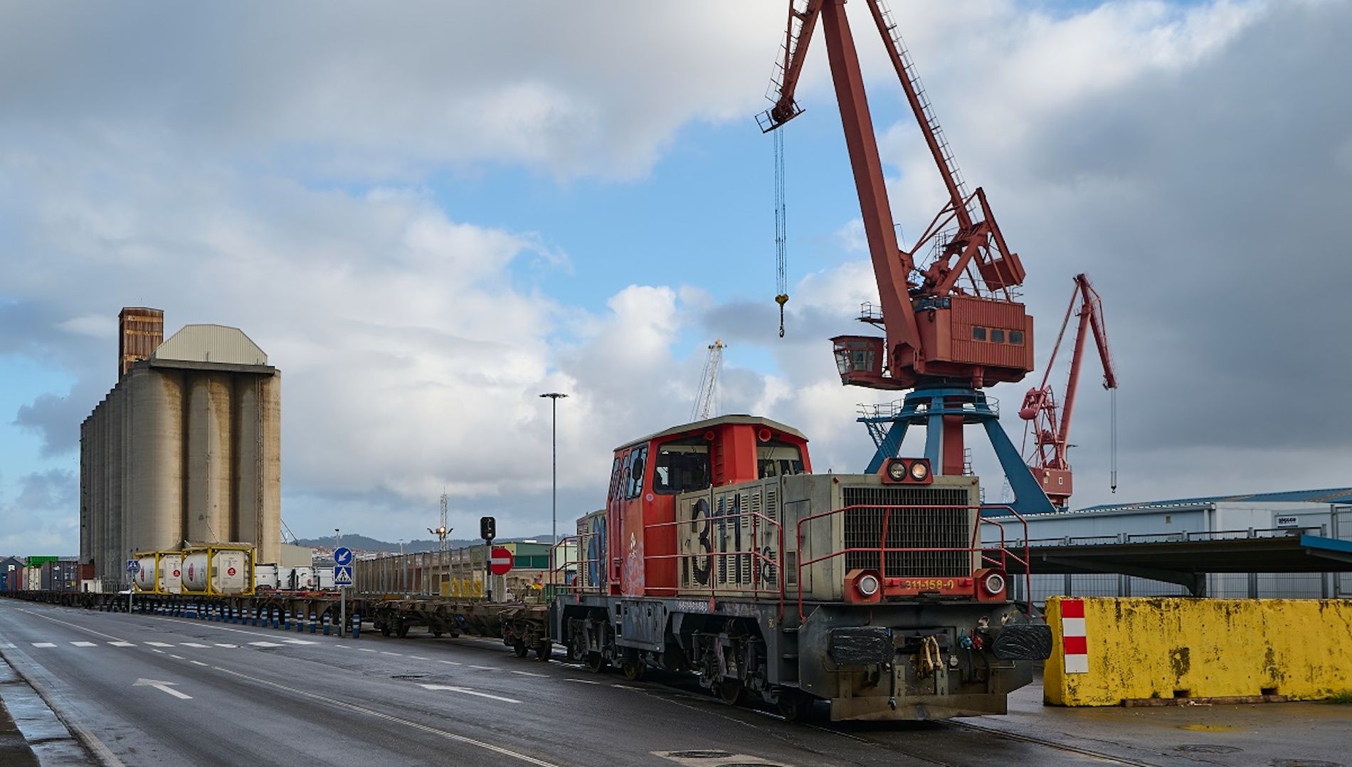 ferrocarril puerto bilbao