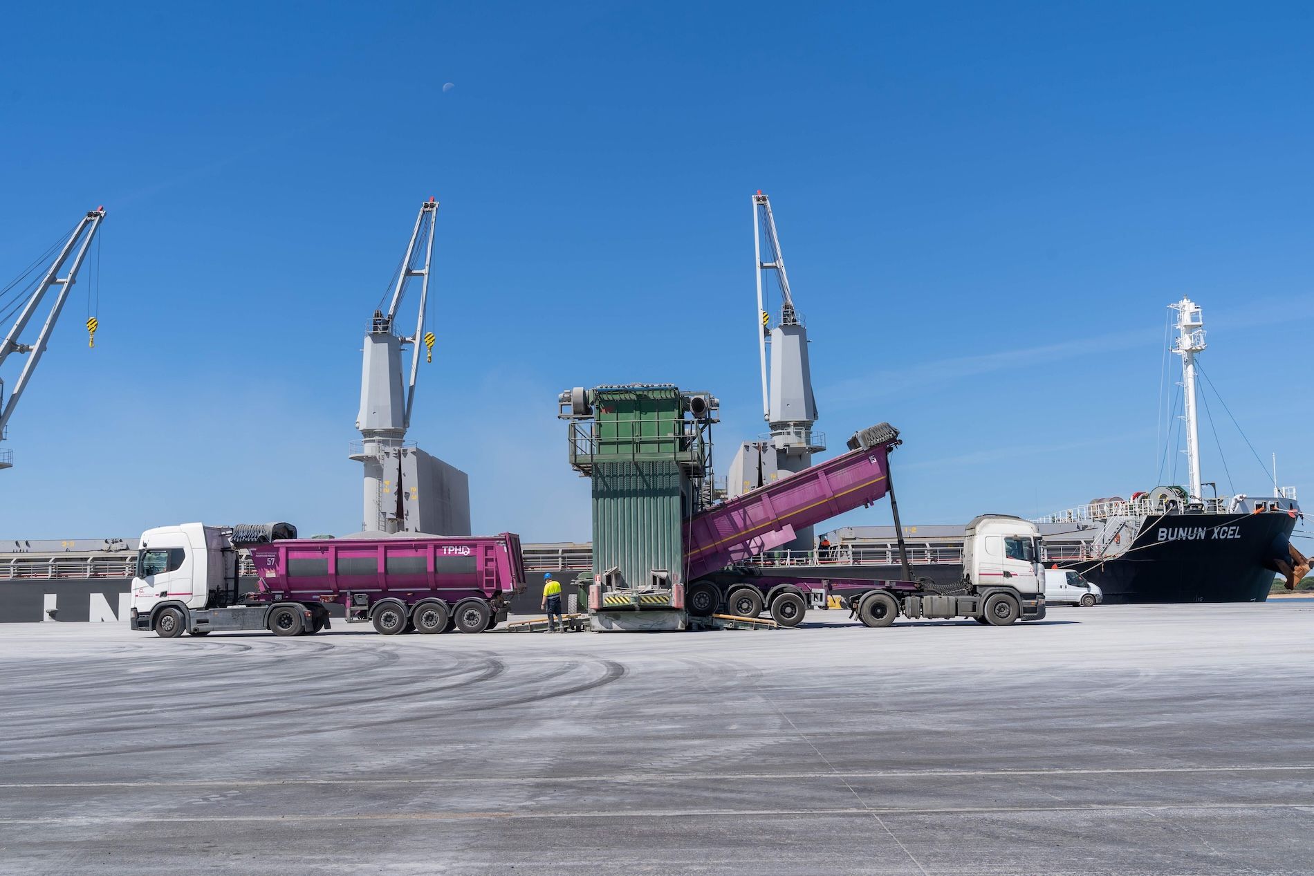 Muelle Ingeniero Juan Gonzalo Puerto Huelva