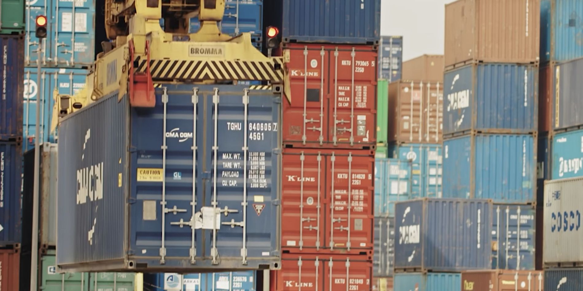 El comercio exterior es cada vez más complejo.