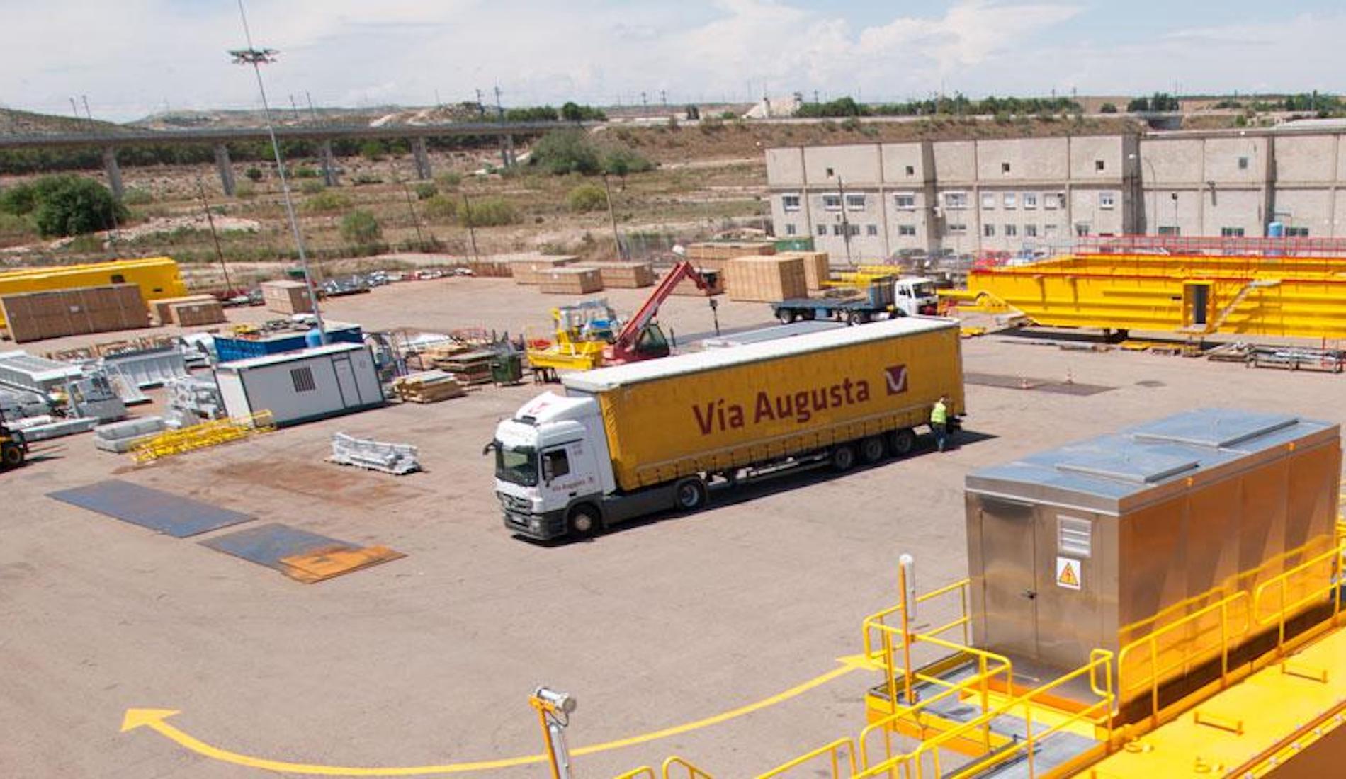 Vía Augusta, fundada en 1960, cuenta con una flota autorizada de 109 vehículos.