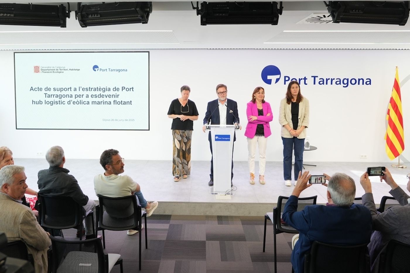 hub eolico puerto tarragona