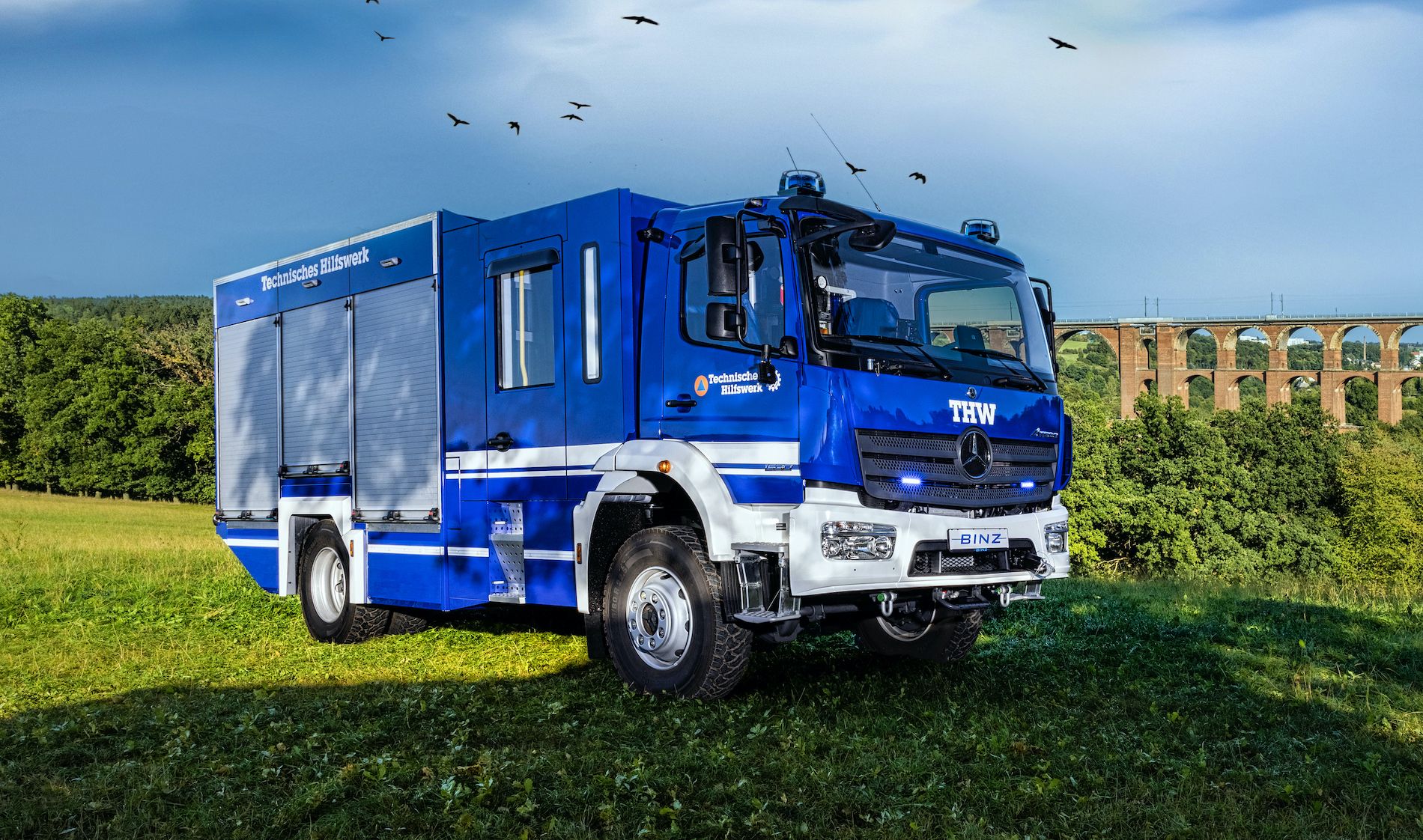 Mercedes Atego pata THW