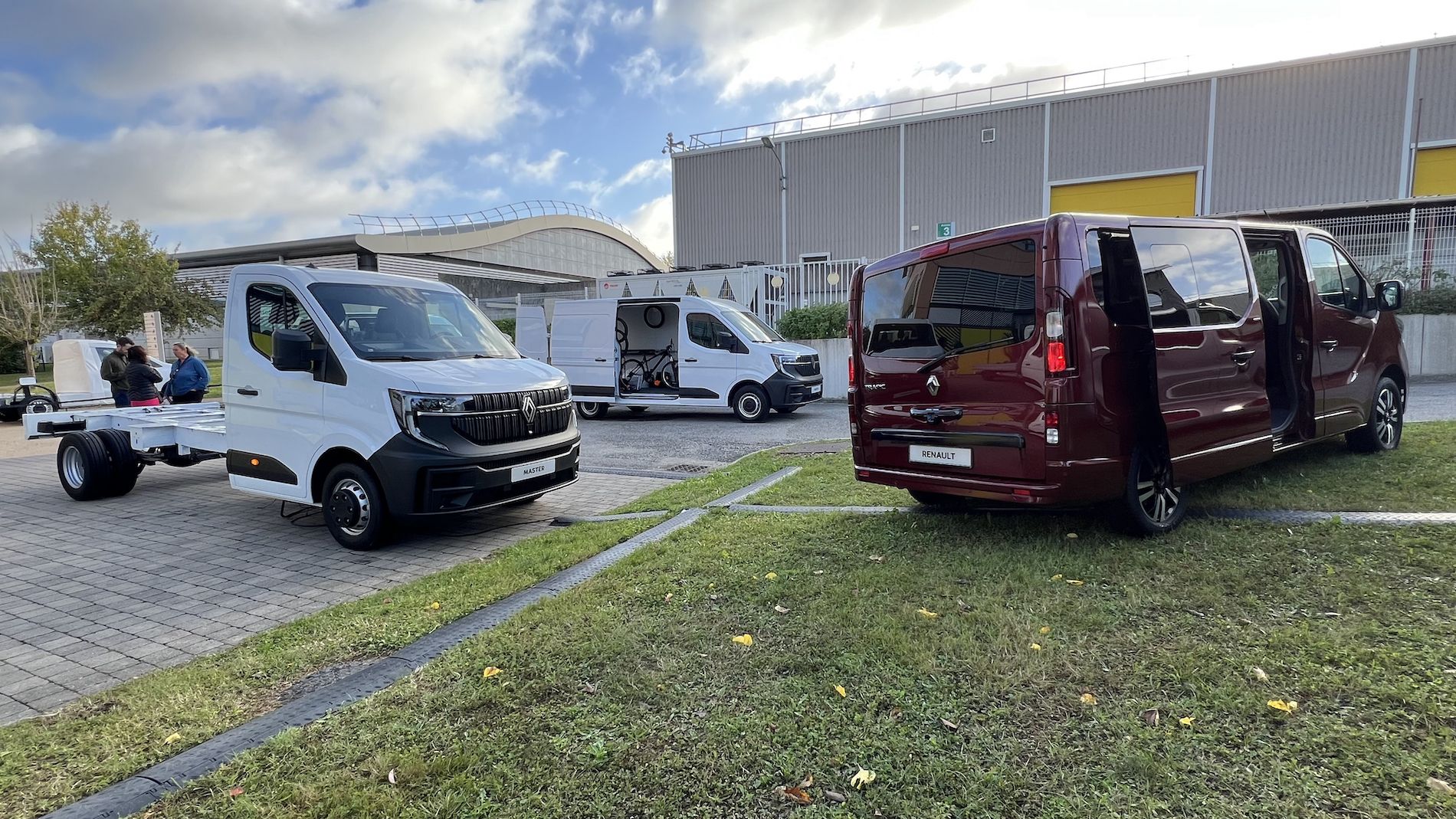 Un vehículo comercial es el entorno de trabajo diaro de millones de usuarios profesionales.