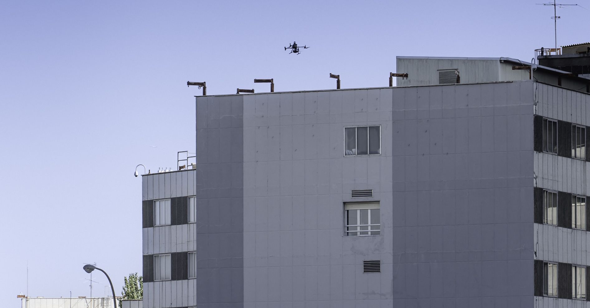 Vuelo dron entre hospitales Madrid Enaire U Elcome