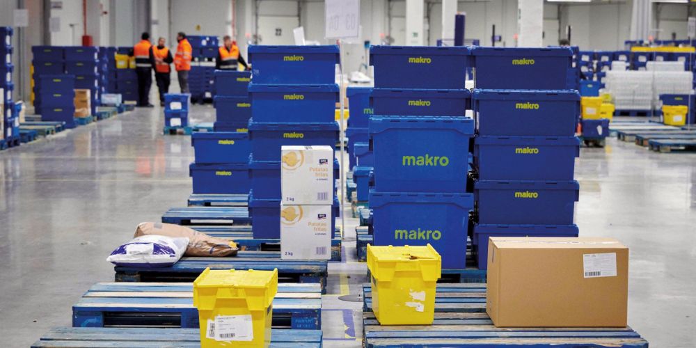 MAKRO cajas pedidos en almacen