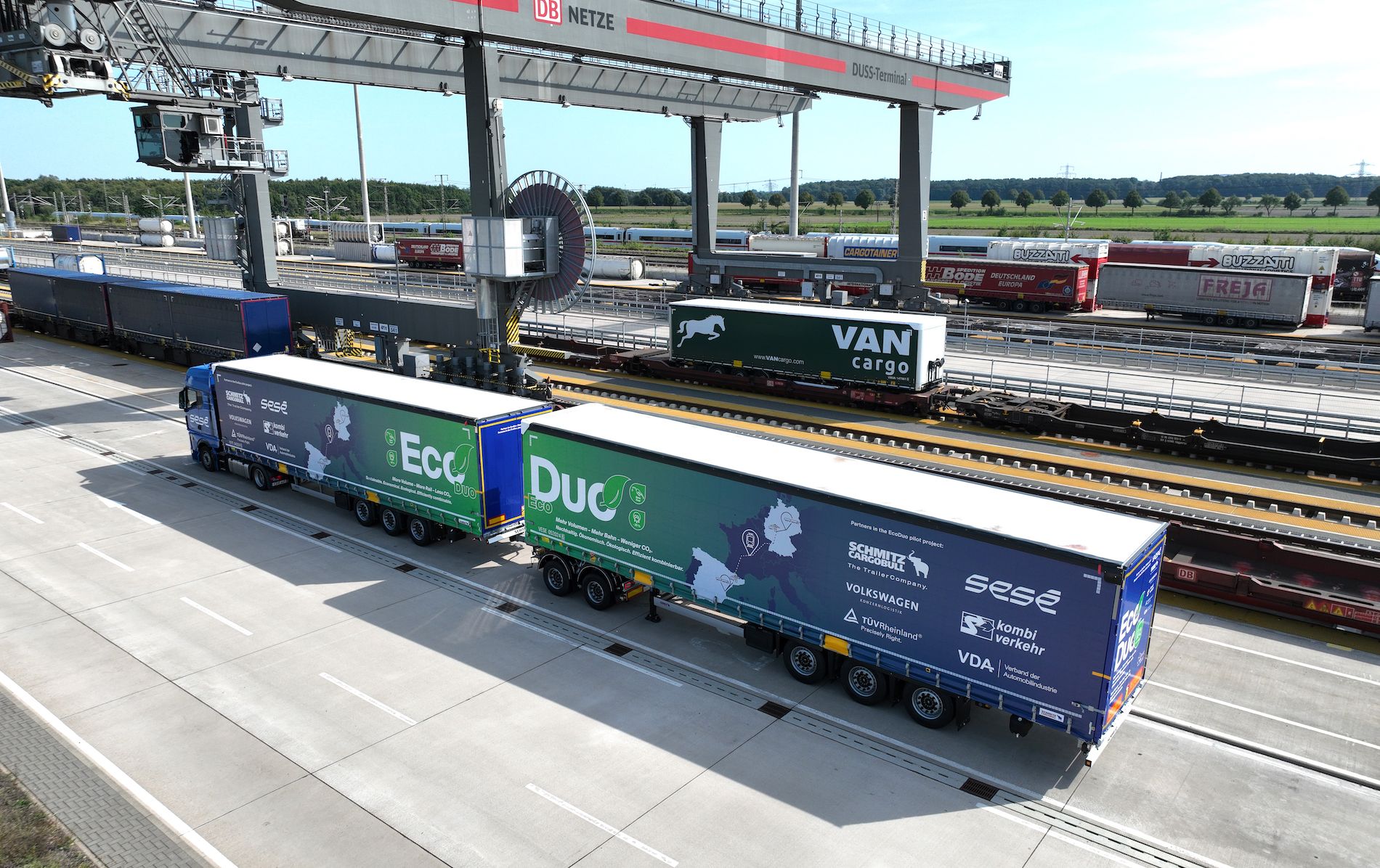 duotrailer Sese terminal intermodal Alemania