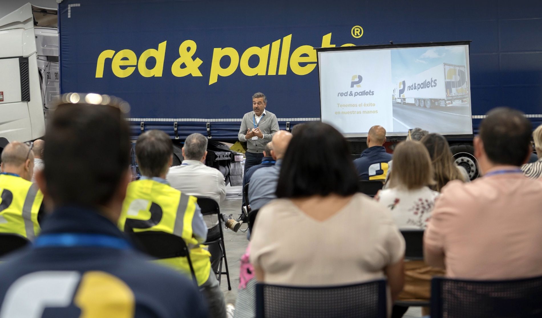 jornada red and pallets