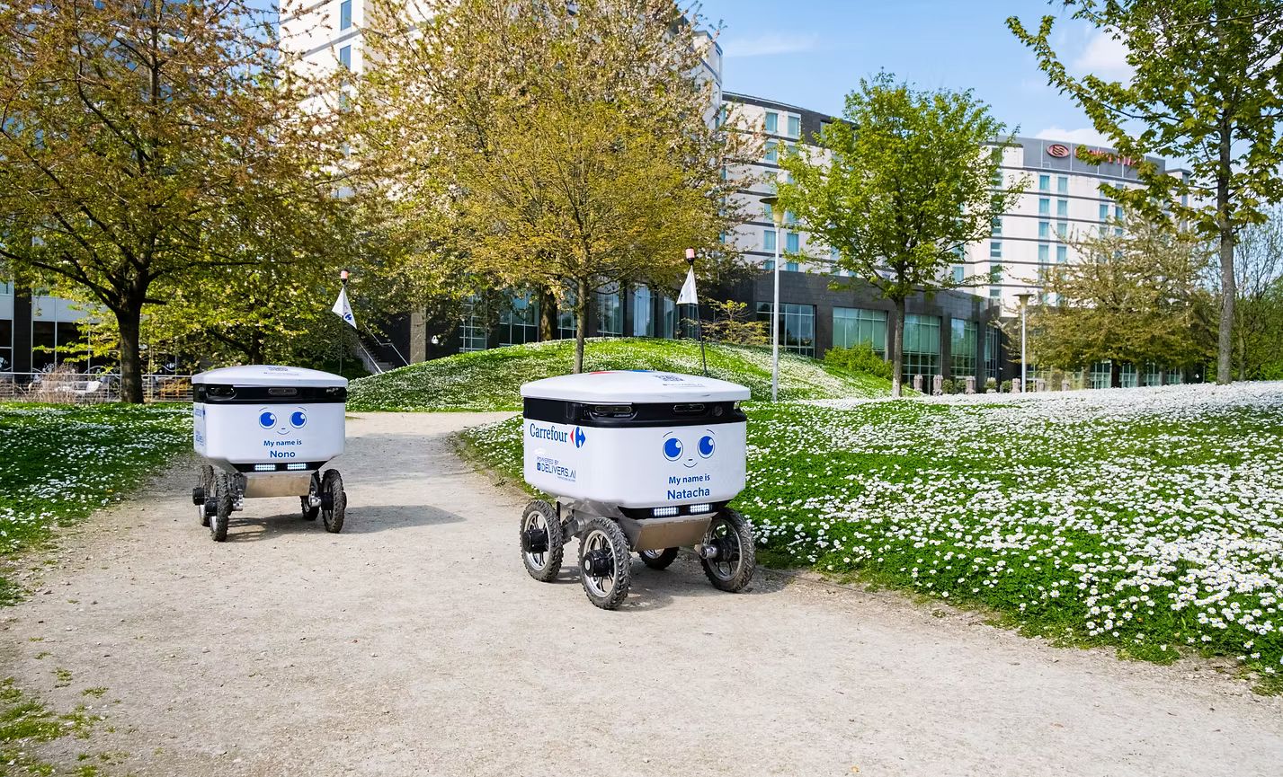robots autonomos de Delivers.AI para Carrefour