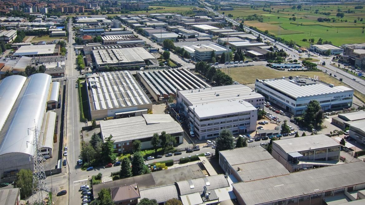 Los distritos contarán con una ventanilla única para que las empresas puedan acceder a recursos productivos y administrativos.