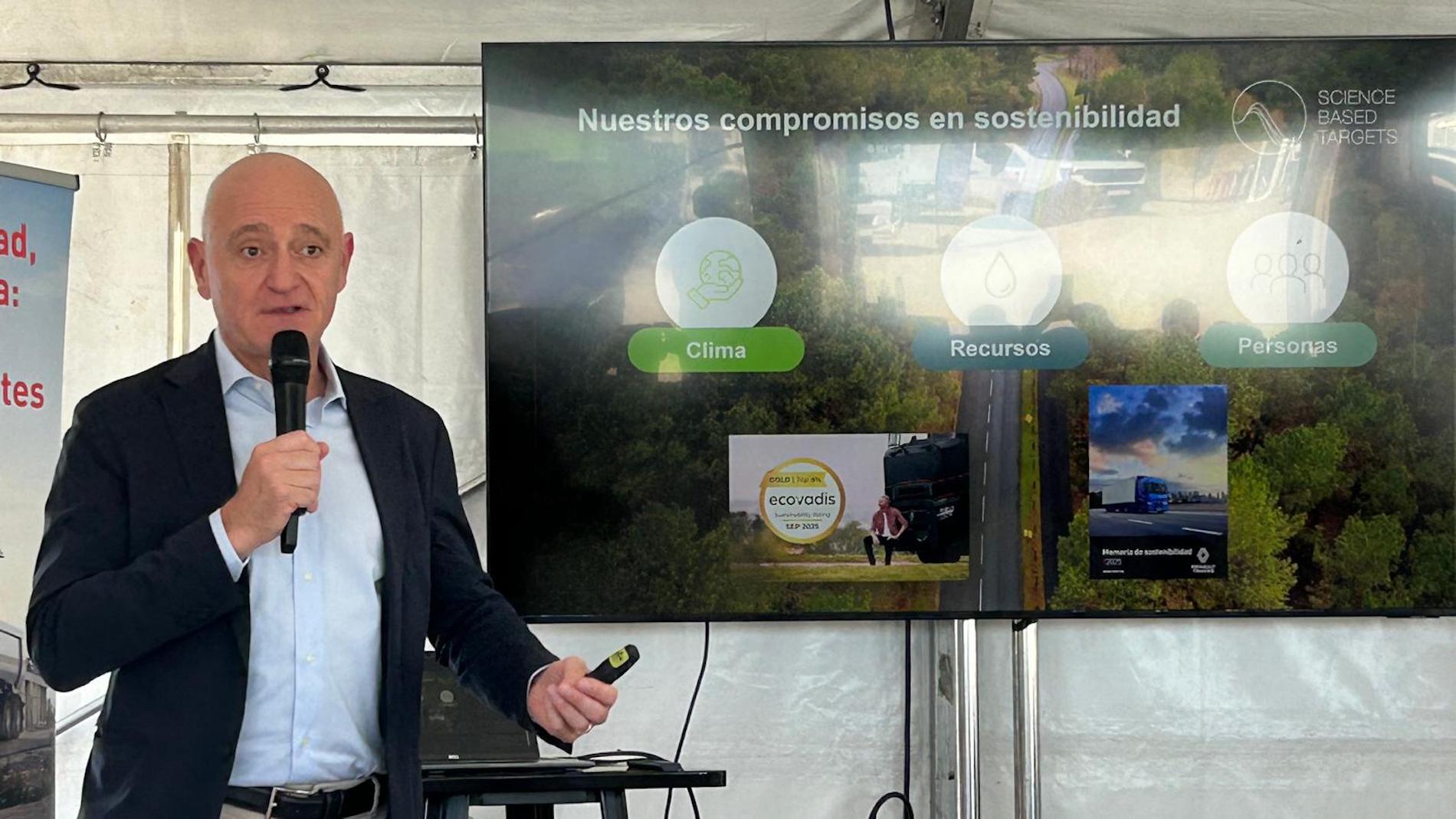 F Botinelli Renault Trucks sector construccion octubre 2025