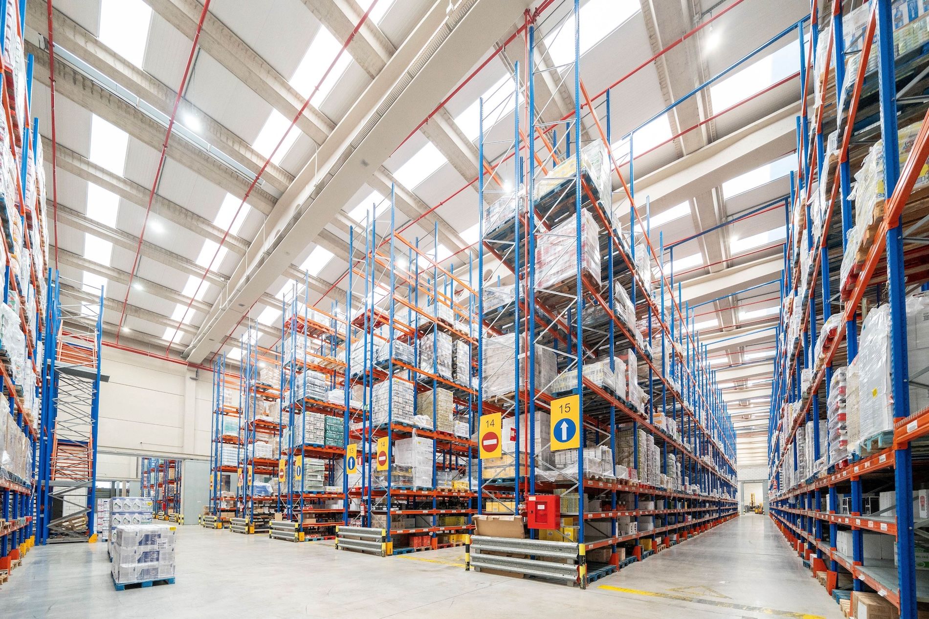 Nave logistica Arrow Transgourmet