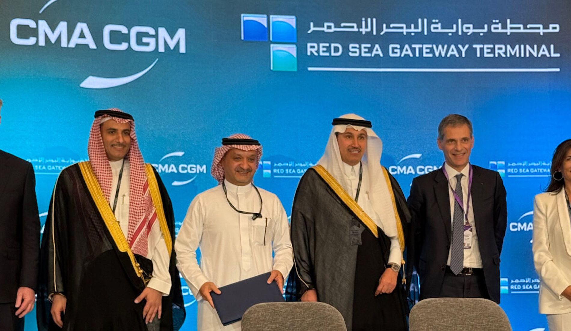 acuerdo CMACGM terminal contenedores Yeda