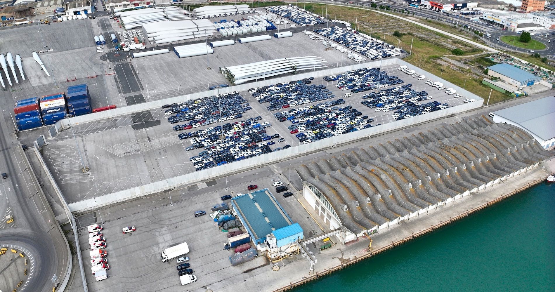 ZAL Parcela Bunker para Boluda puerto Santadner