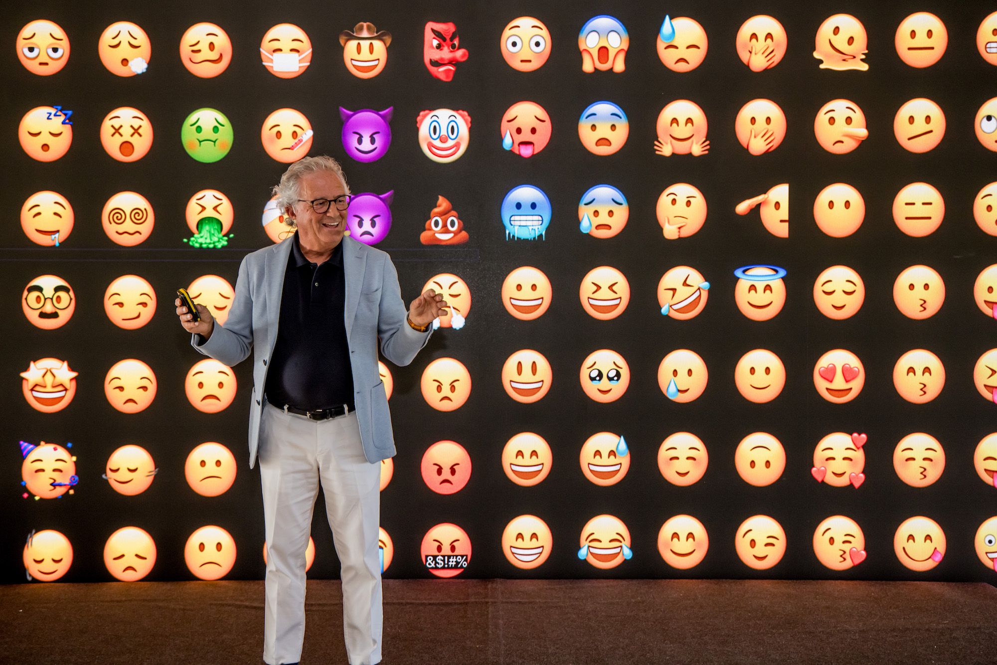 Premios10 2025 Jose Maria Salles emojis
