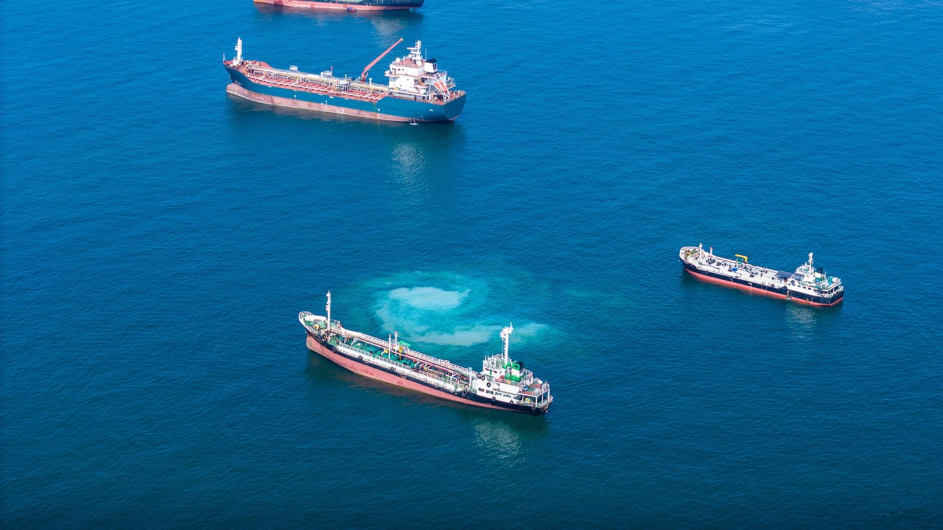La conectividad asegura unas prestaciones comparables a las redes terrestres, incluso en alta mar.