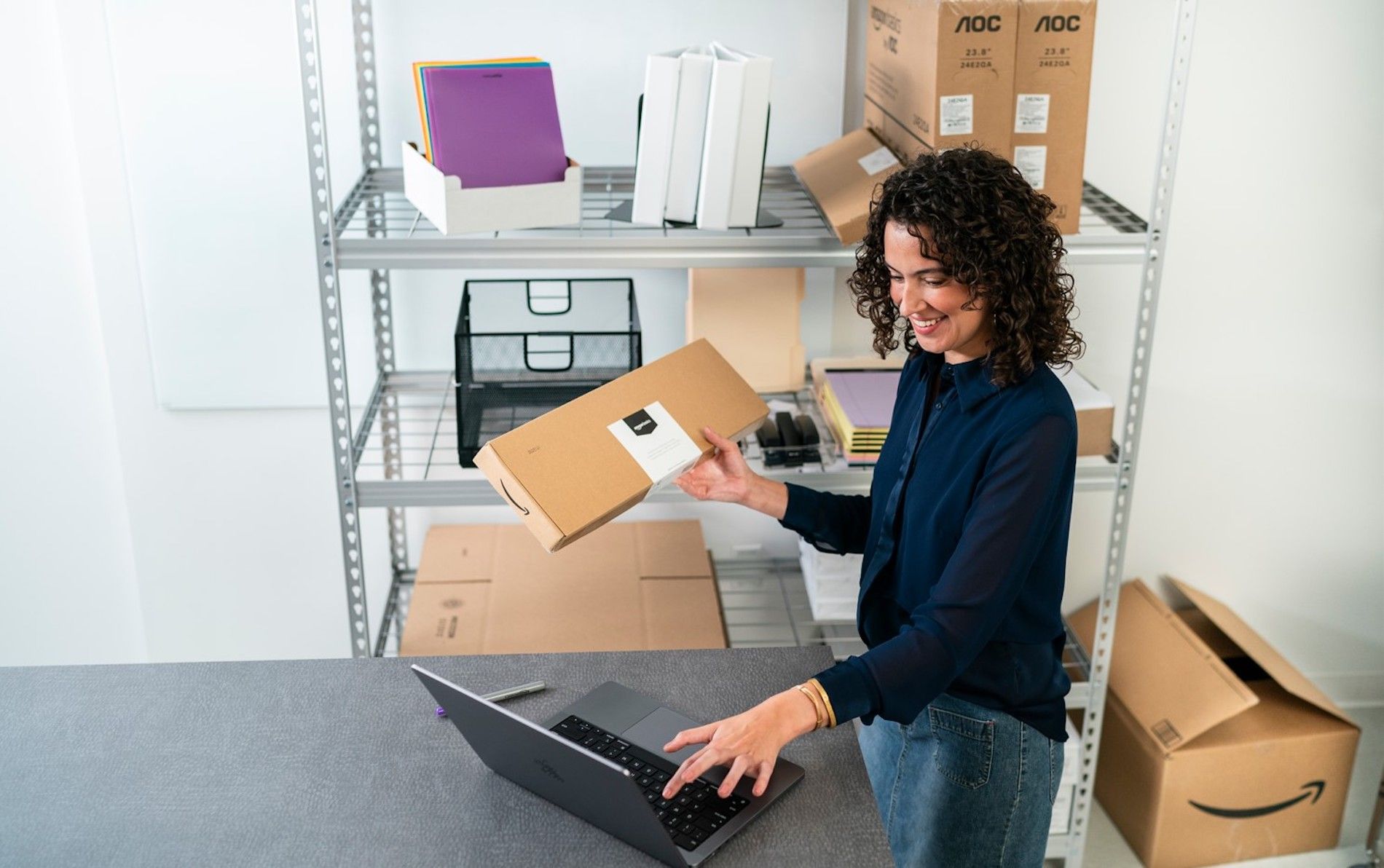 Amazon Business compra comercio electronico paquete