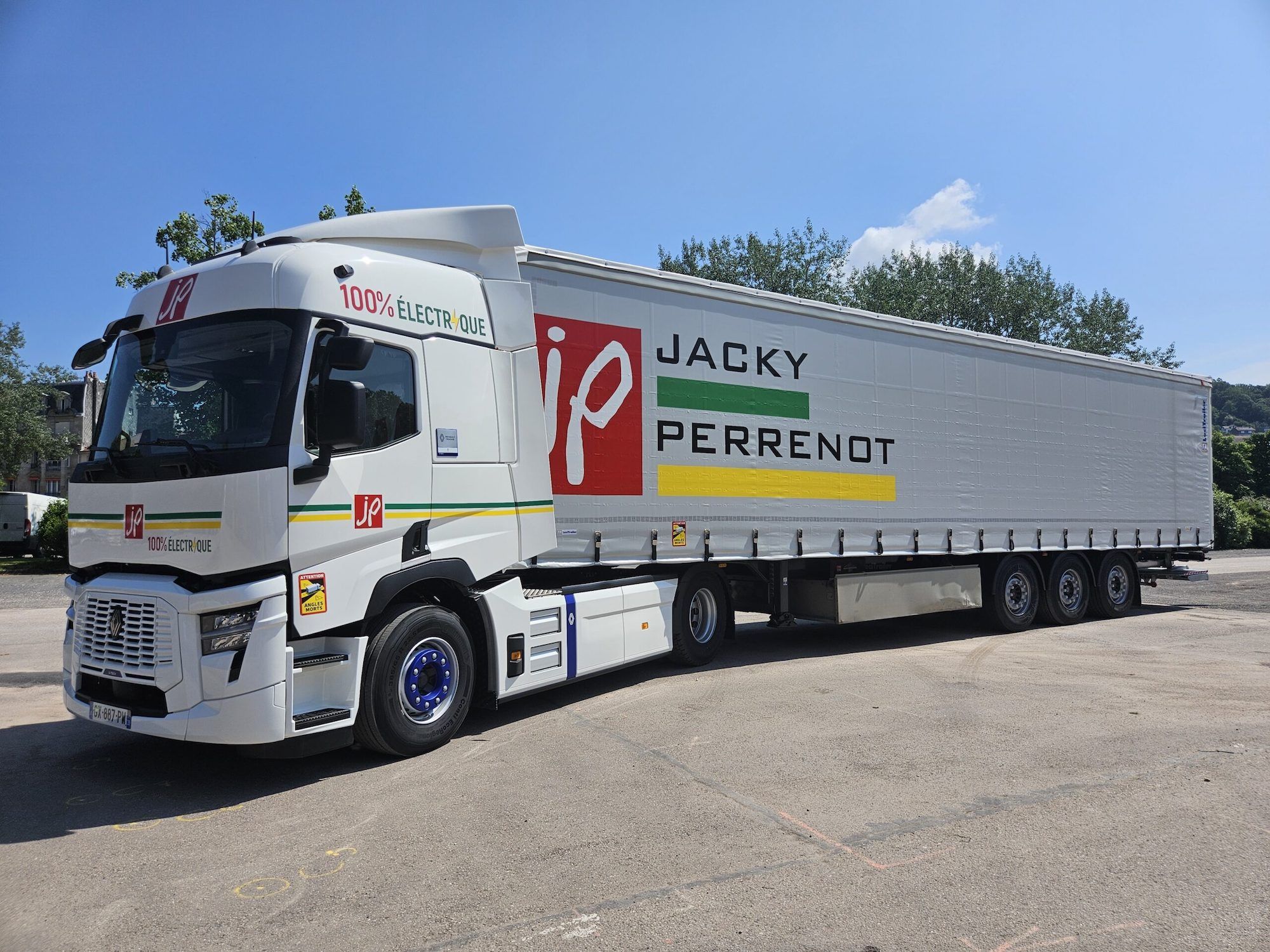 camion Renault Grupo Jacky Perrenot