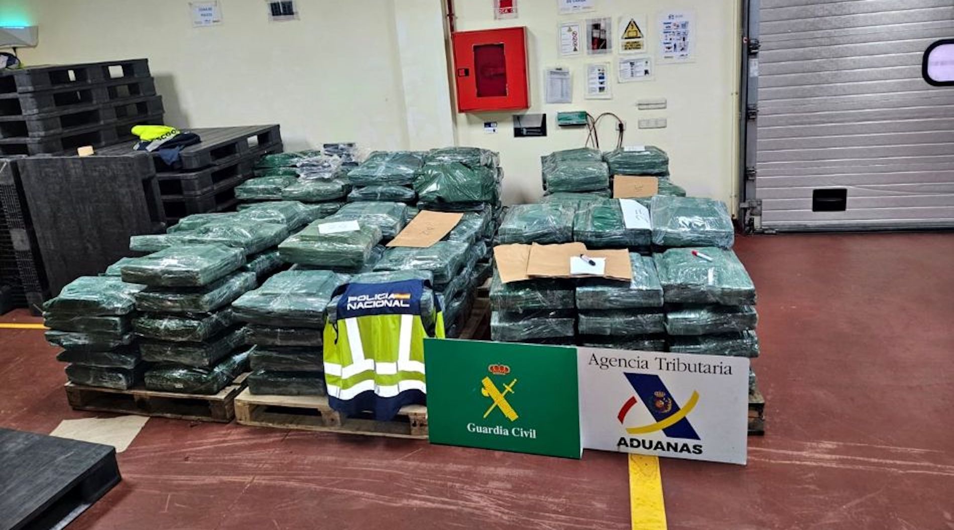 operacion antidroga puerto valencia noviembre 2025