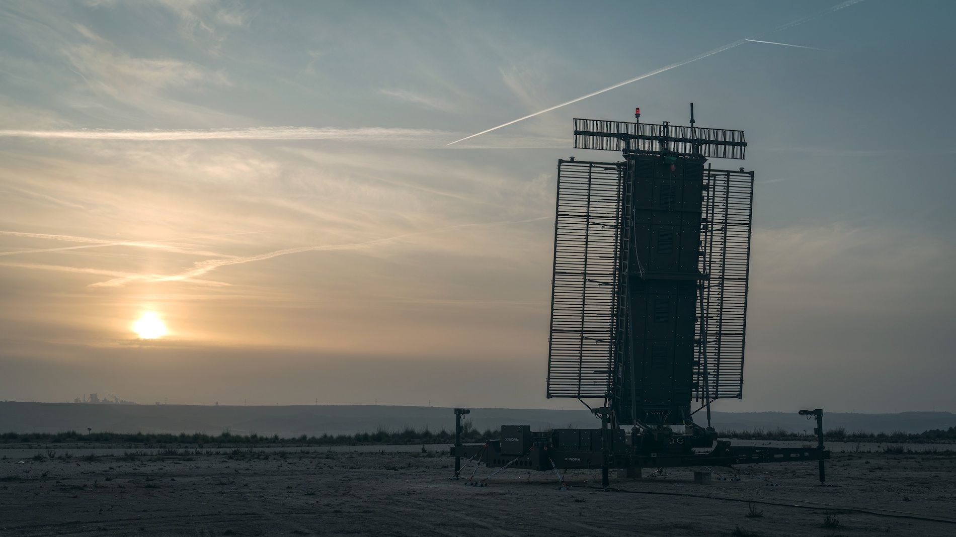El acuerdo con Indra refuerza la posición de Lecitrailer en el mercado de defensa.