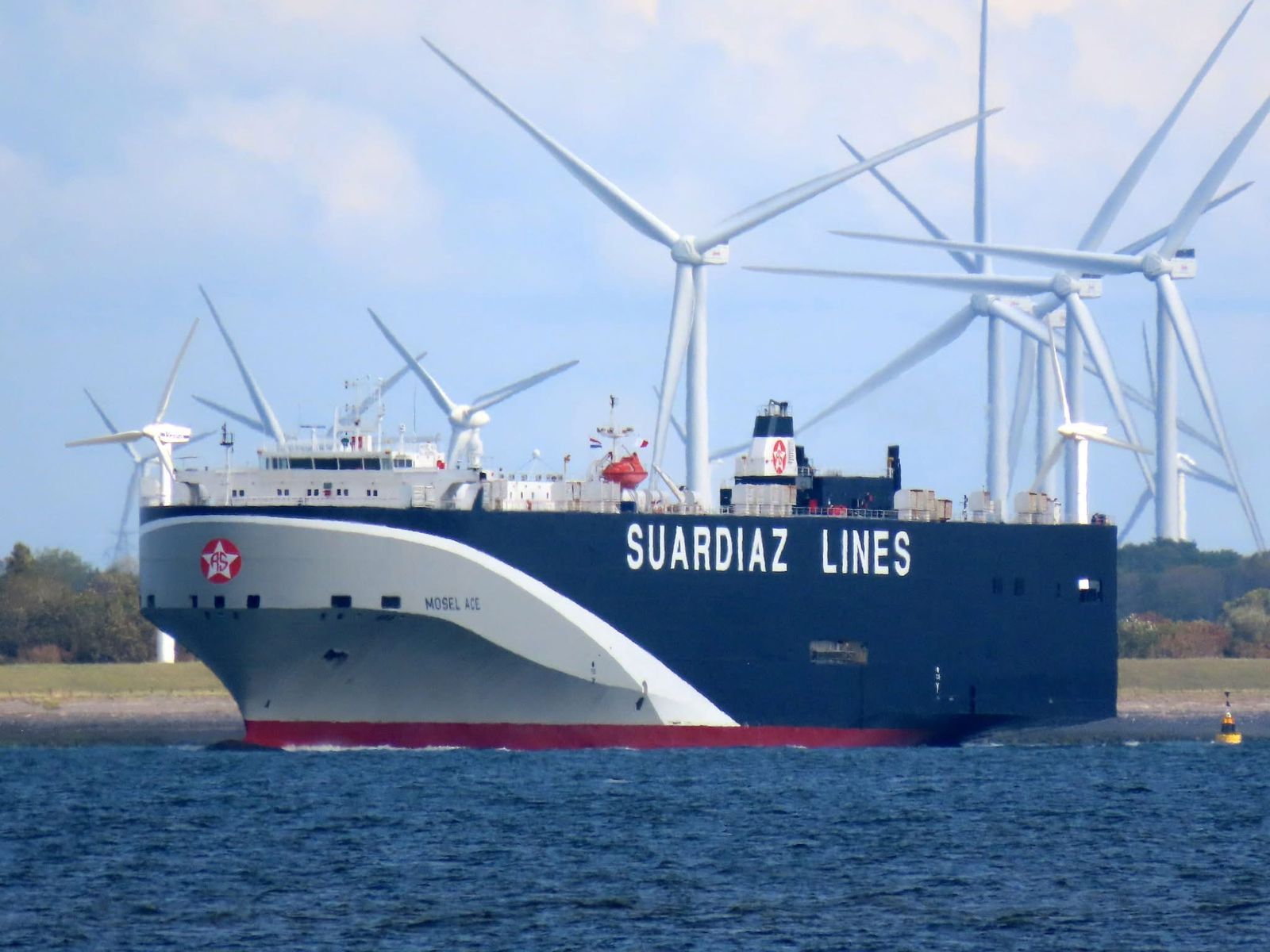 Mosel Ace buque car carrier Suardiaz Mosel Ace buque car carrier Suardiaz