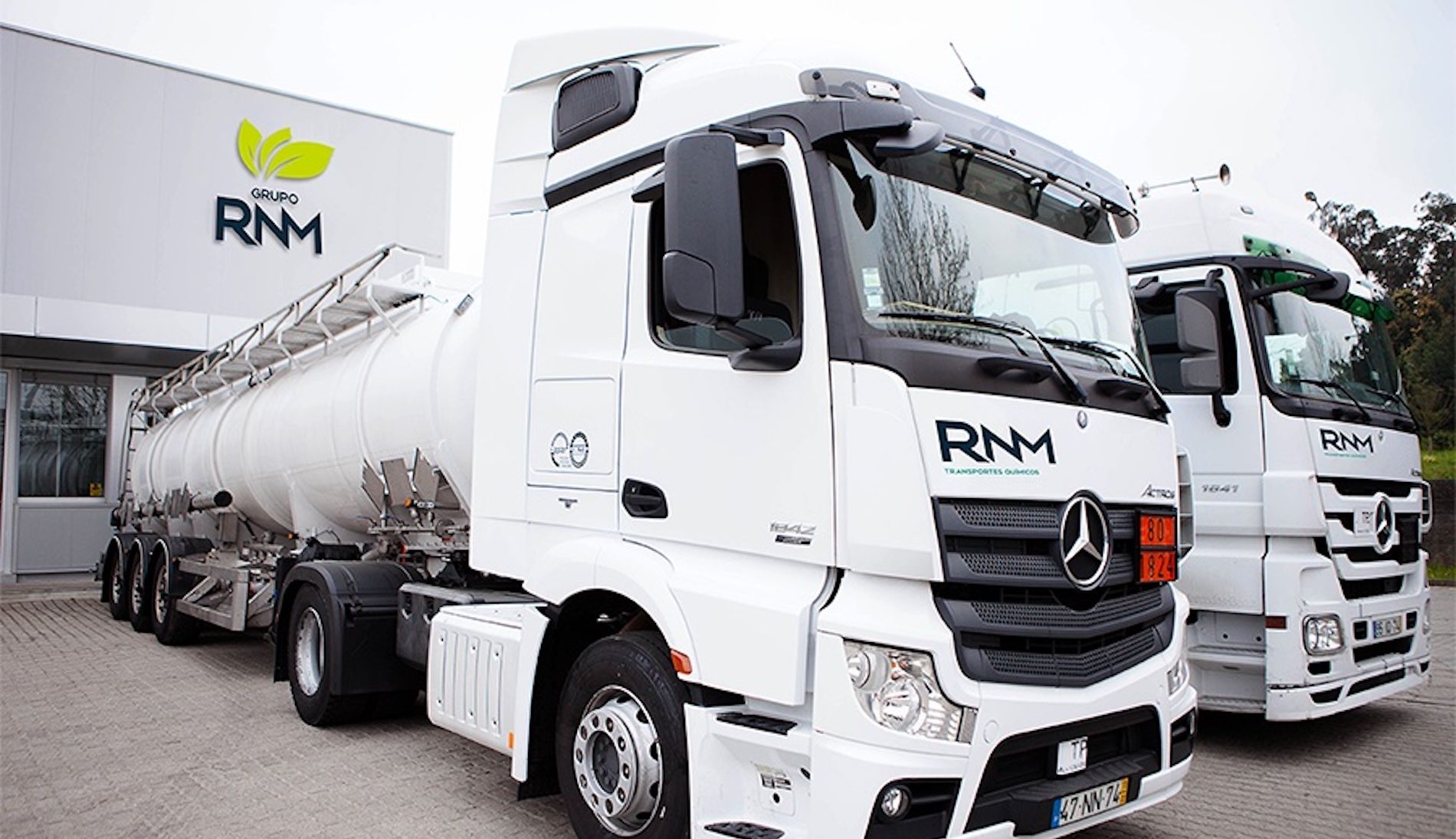 RNM Transportes Químicos es la empresa del Grupo RNM dedicada al transporte de productos químicos.