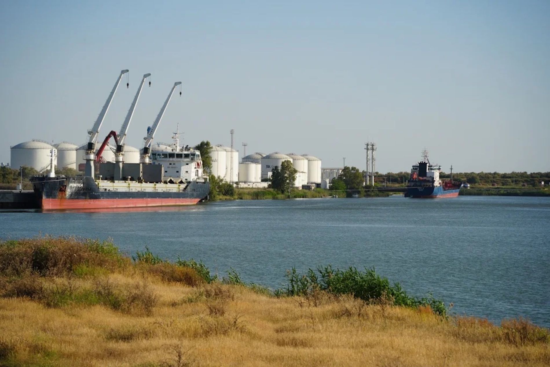 puerto Sevilla darsena cuarto